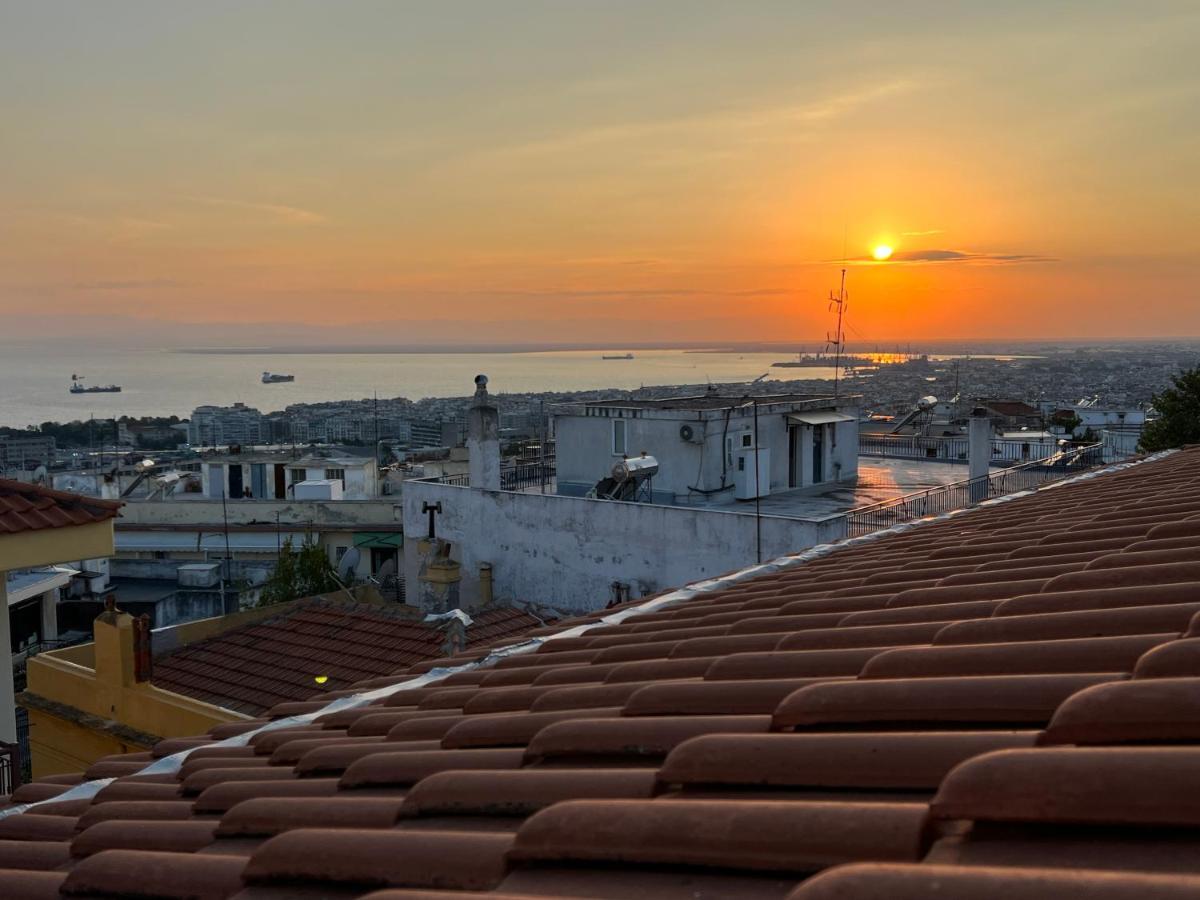 Sunset Apartment Thessaloniki Exterior photo